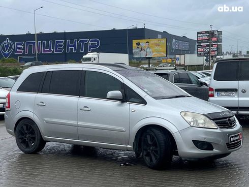 Opel Zafira 2010 серый - фото 3