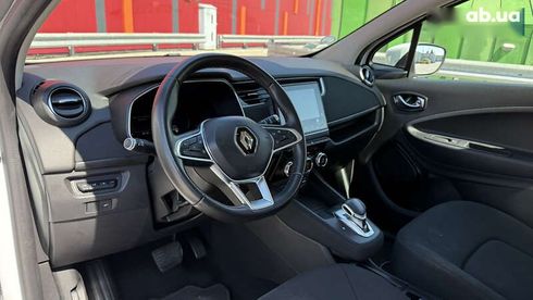Renault Zoe 2021 - фото 17