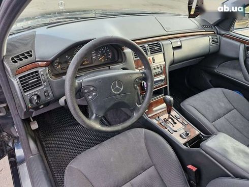 Mercedes-Benz E-Класс 2000 - фото 10