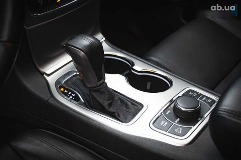 Jeep Grand Cherokee 2017 - фото 27