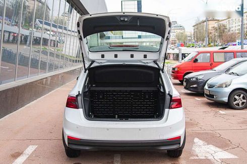 Skoda Fabia 2022 - фото 12