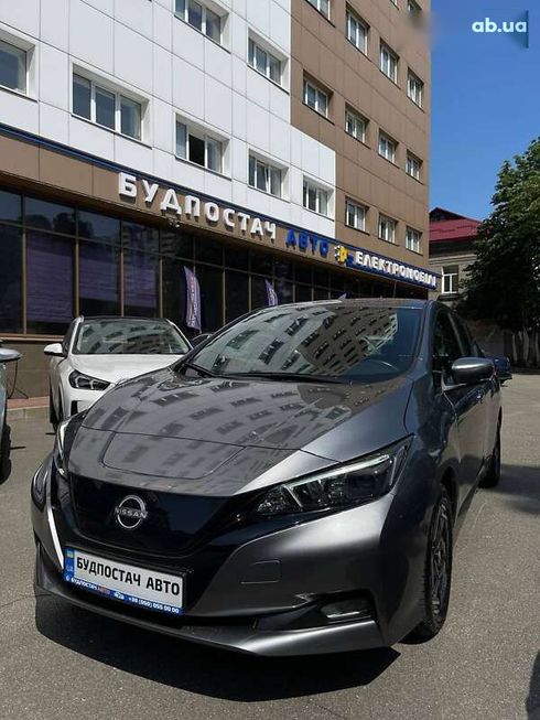 Nissan Leaf 2022 - фото 14