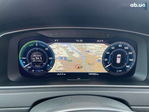 Volkswagen e-Golf 2019 - фото 20