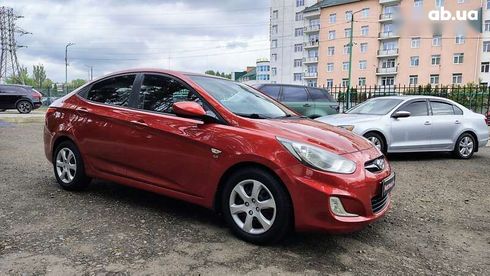 Hyundai Accent 2011 - фото 10