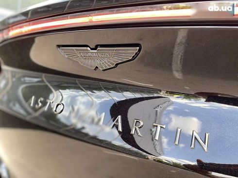 Aston Martin DBX 2021 - фото 24