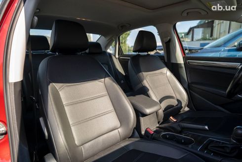 Volkswagen Passat 2016 - фото 9