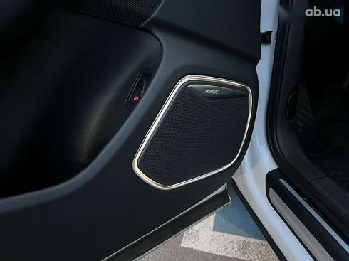 Audi Q3 2017 - фото 18