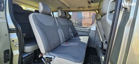 Opel Vivaro 2011 золотистый - фото 13