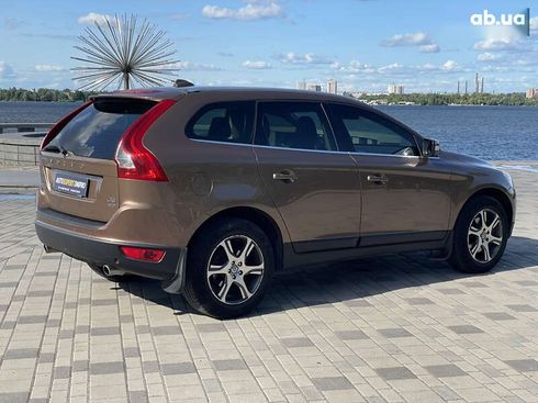 Volvo XC60 2012 - фото 6