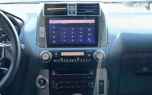 Toyota Land Cruiser 2012 - фото 22