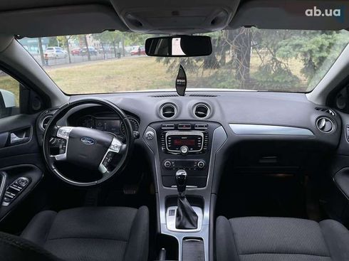 Ford Mondeo 2011 - фото 15
