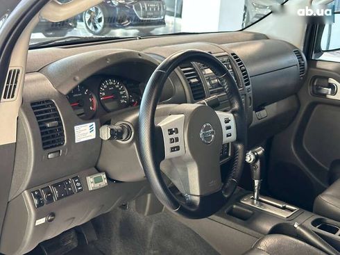 Nissan Navara 2007 - фото 26