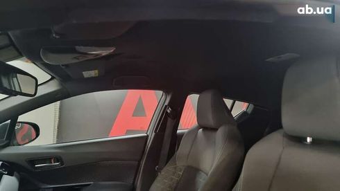 Toyota C-HR 2019 - фото 12