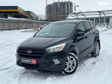Продаж б/у Ford Escape Автомат 2017 року в Києві - купити на Автобазарі