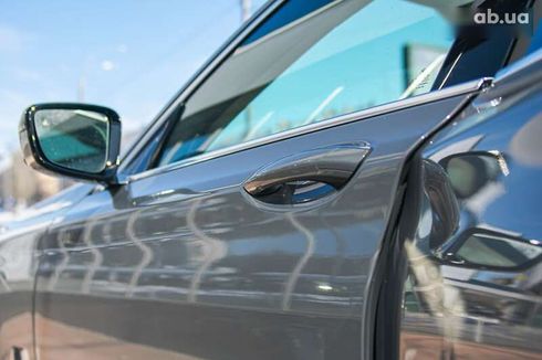 BMW 7 серия 2017 - фото 12