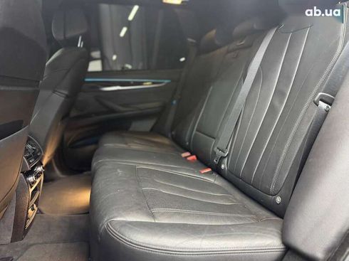 BMW X5 2017 - фото 11