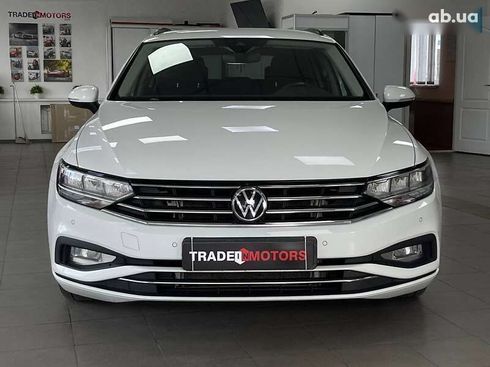 Volkswagen Passat 2020 - фото 4