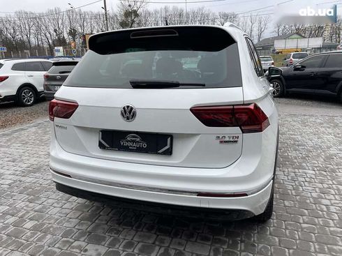 Volkswagen Tiguan 2017 - фото 14