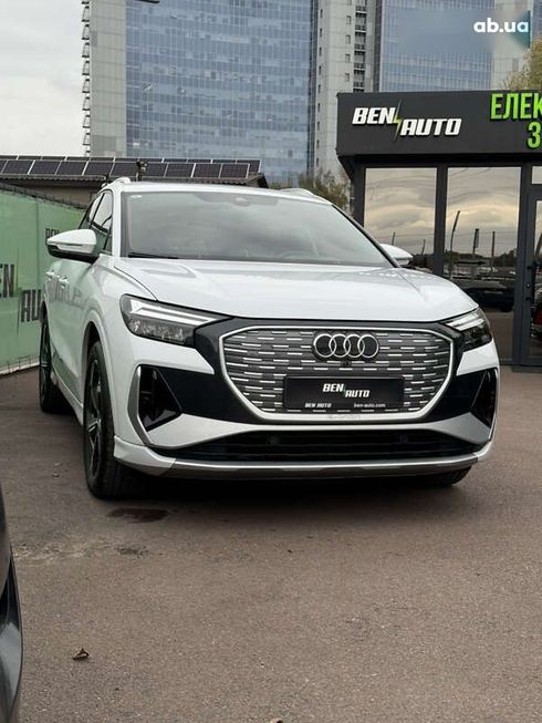 Audi Q4 e-tron 2023 - фото 2