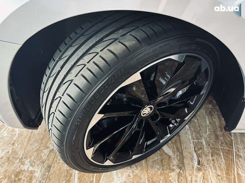 Skoda Superb 2023 - фото 18