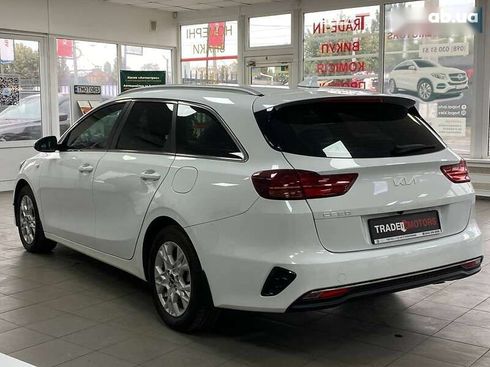 Kia Cee'd 2022 - фото 8