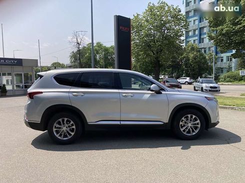 Hyundai Santa Fe 2019 - фото 8