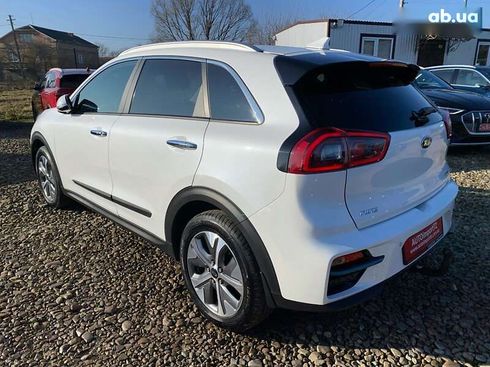 Kia Niro 2019 - фото 20