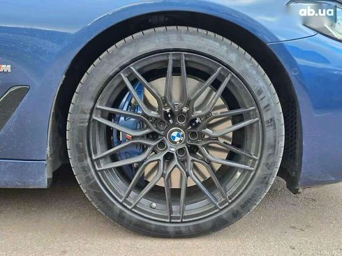BMW 5 серия 2021 - фото 6