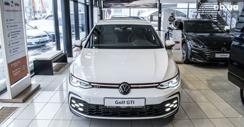 Volkswagen Golf GTI 2023 белый - фото 4