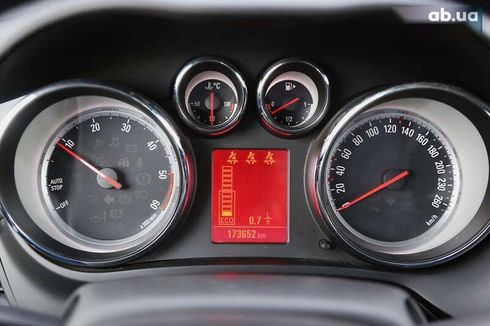 Opel Zafira 2014 - фото 15