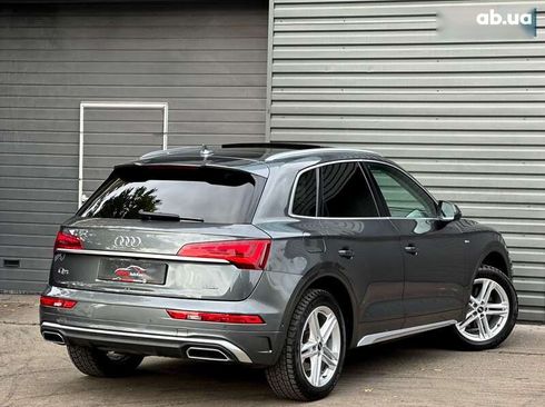 Audi Q5 2021 - фото 10