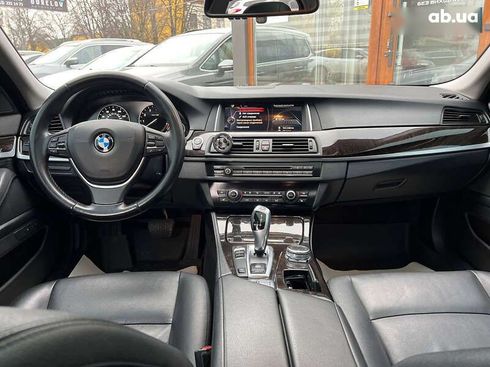 BMW 5 серия 2015 - фото 13