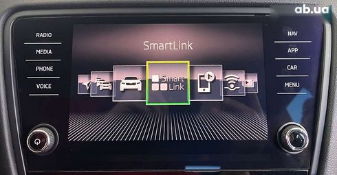 Skoda Octavia 2018 - фото 30