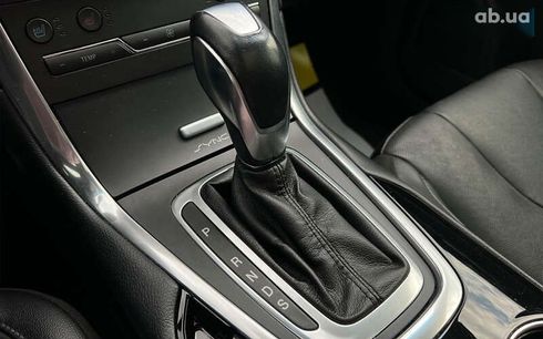 Ford Edge 2016 - фото 25