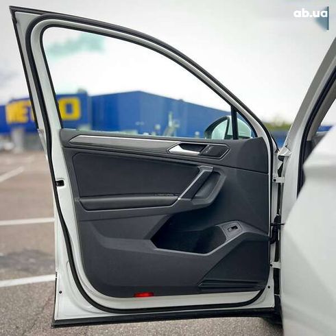 Volkswagen Tiguan 2018 - фото 16