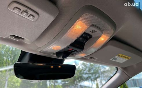 Volvo XC60 2017 - фото 25
