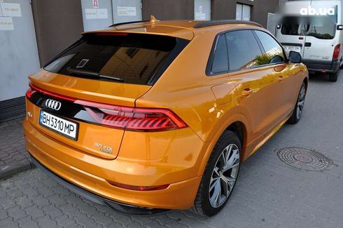 Audi Q8 2020 - фото 8