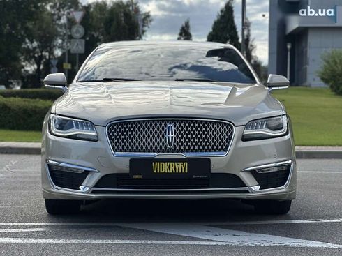 Lincoln MKZ 2017 - фото 3