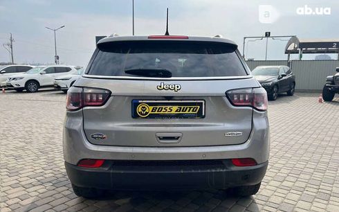 Jeep Compass 2018 - фото 6