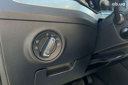 Skoda Superb 2020 - фото 21