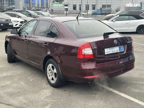 Skoda Octavia 2012 - фото 7