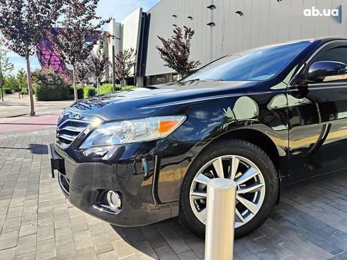 Toyota Camry 2009 - фото 5