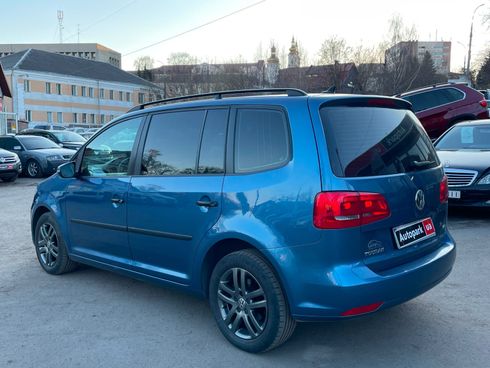 Volkswagen Touran 2014 синий - фото 12
