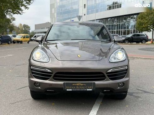 Porsche Cayenne 2011 - фото 2