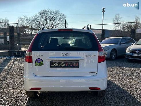 Hyundai i30 2011 - фото 6