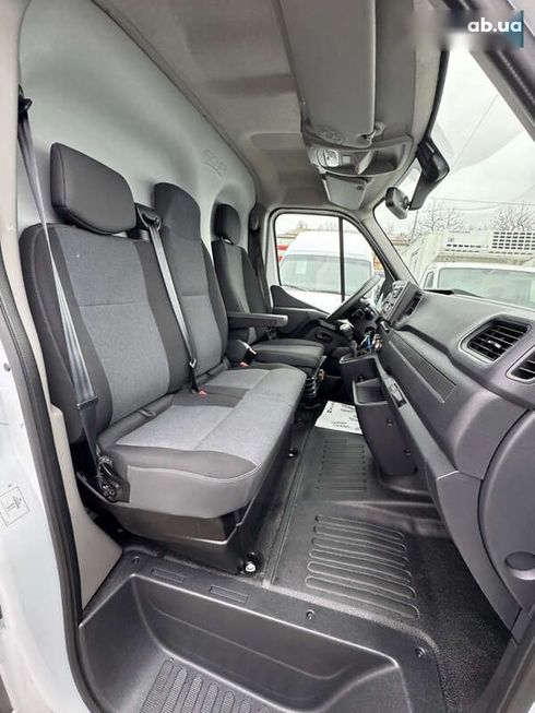 Renault Master 2021 - фото 29