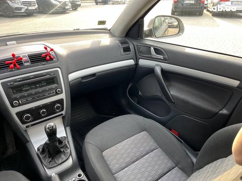 Skoda octavia a5 2010 бежевый - фото 27