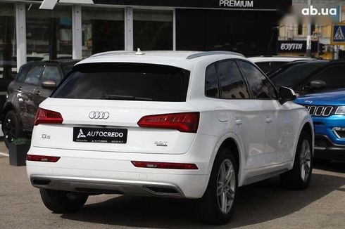 Audi Q5 2018 - фото 6