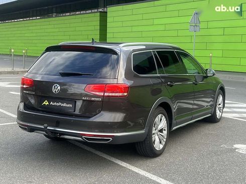 Volkswagen passat alltrack 2017 - фото 9