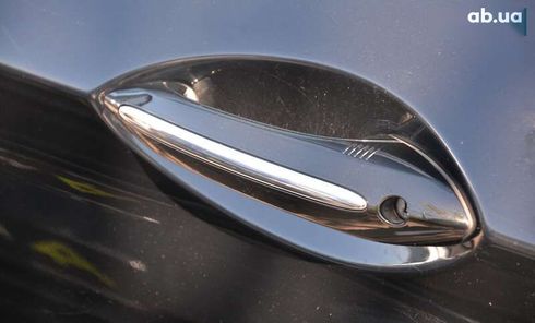 BMW 5 серия 2017 - фото 15